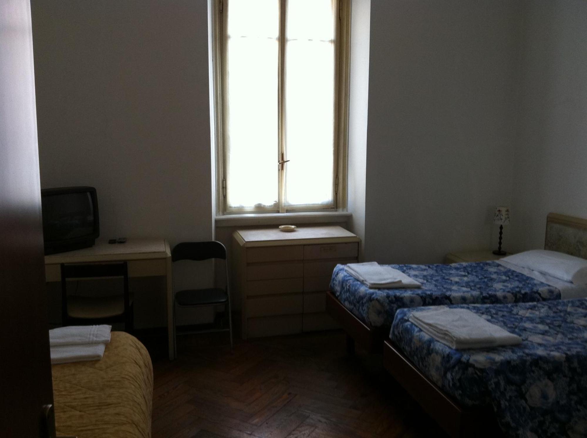 Hotel Gambara — Fotos 1